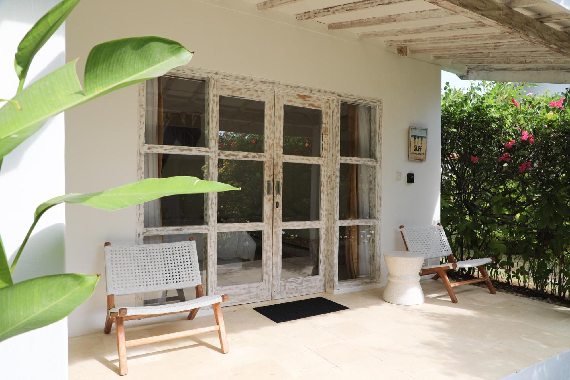 Bingin Bienvenue Guest House Улувату Экстерьер фото