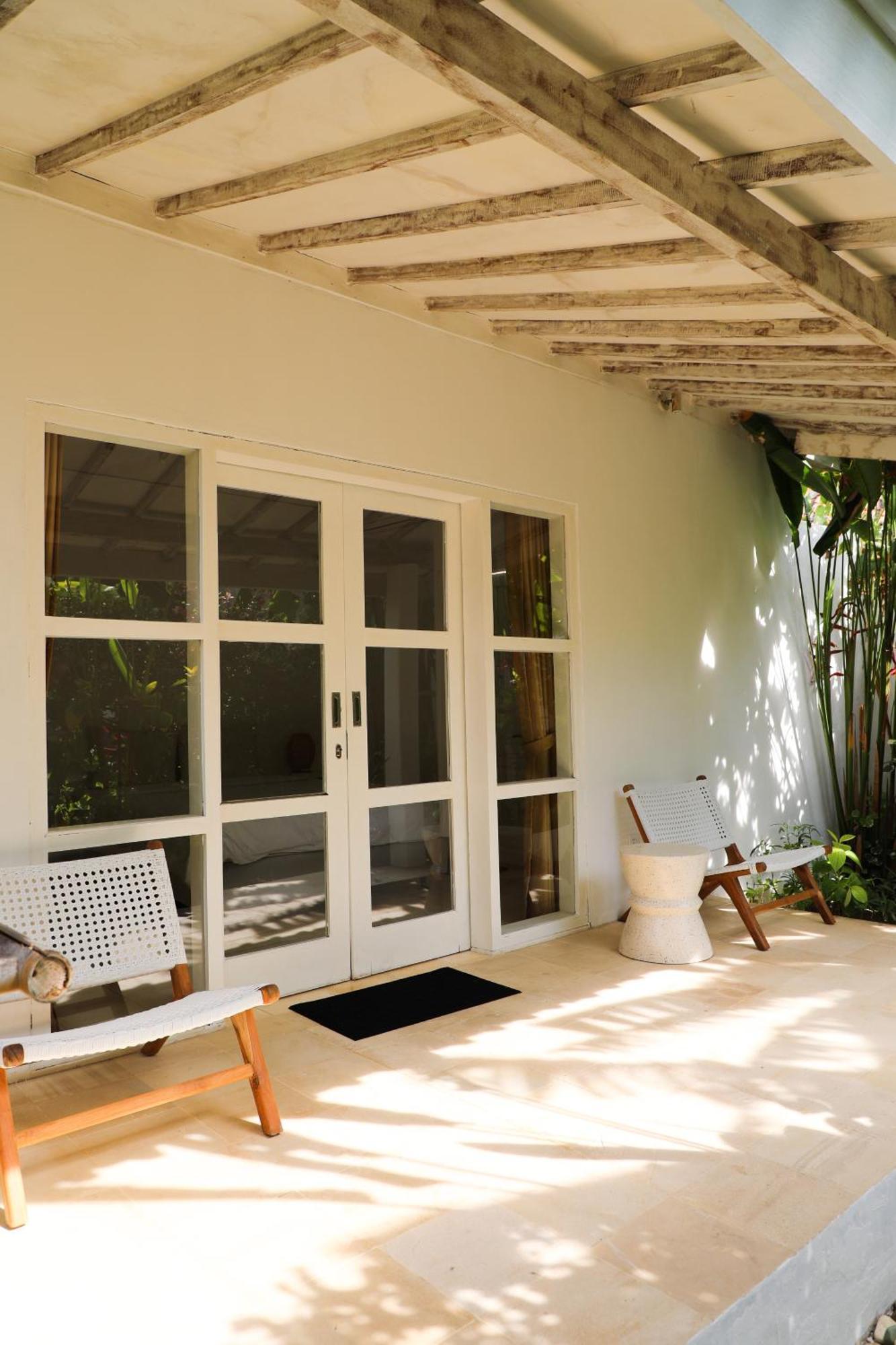 Bingin Bienvenue Guest House Улувату Экстерьер фото